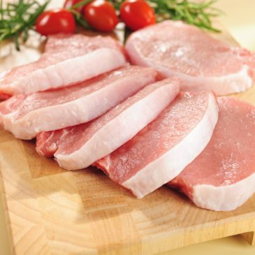Người bị bệnh gout nên ăn thịt bò và thịt lợn như thế nào thì hợp lý?
