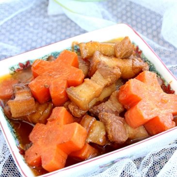 Thịt heo hầm cà rốt – món ăn hấp dẫn cho bữa cơm gia đình